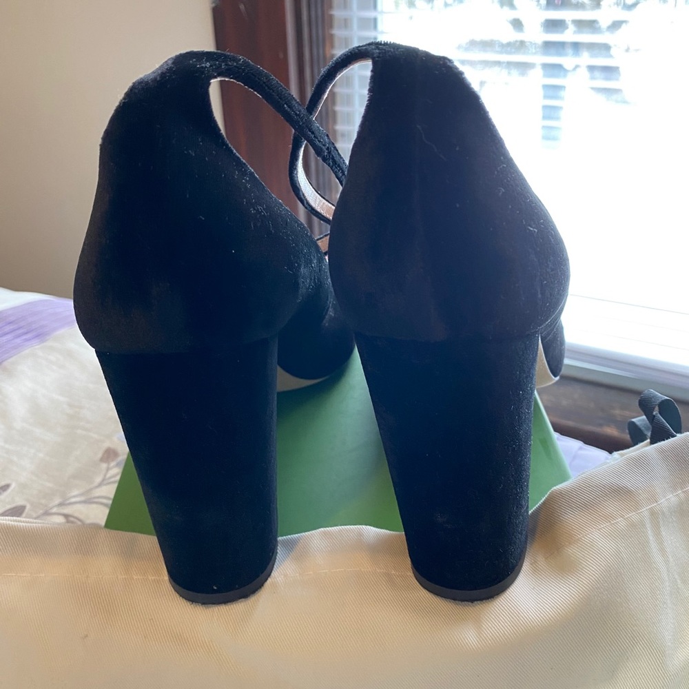 Kate Spade Grove Velvet Pumps. - Picture 6 of 16